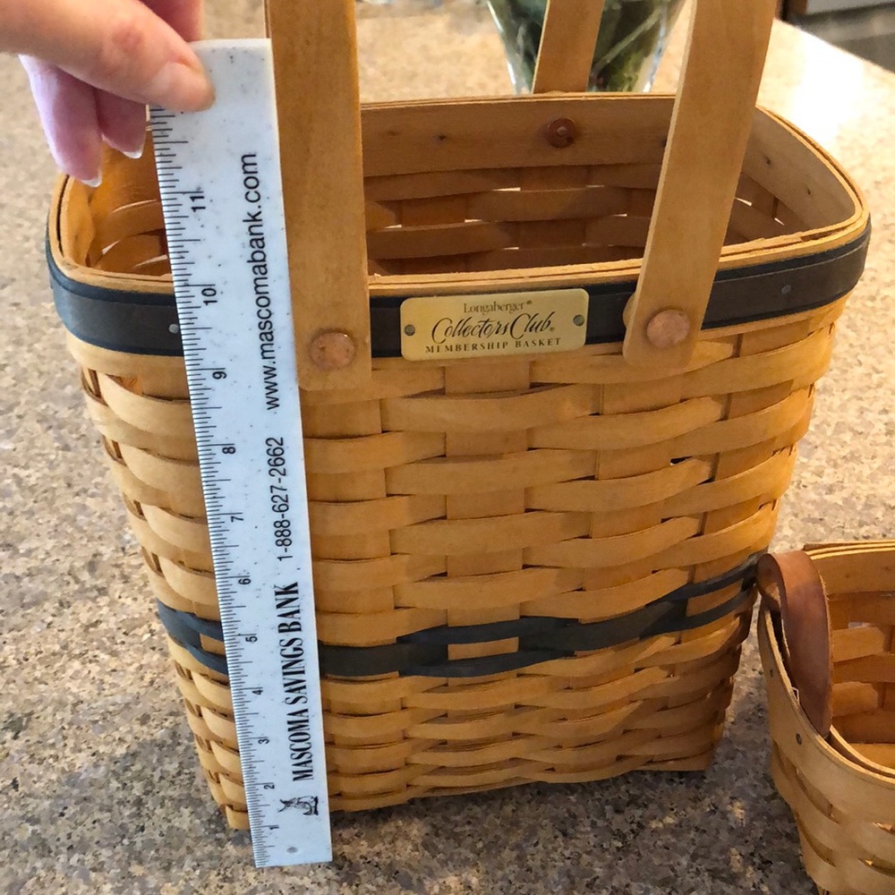 Bundle of 4 Longaberger Baskets Including Collectors Club Membership Basket - Picture 7 of 17